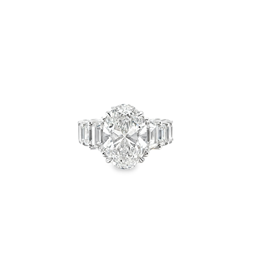 Halo Curve Ring