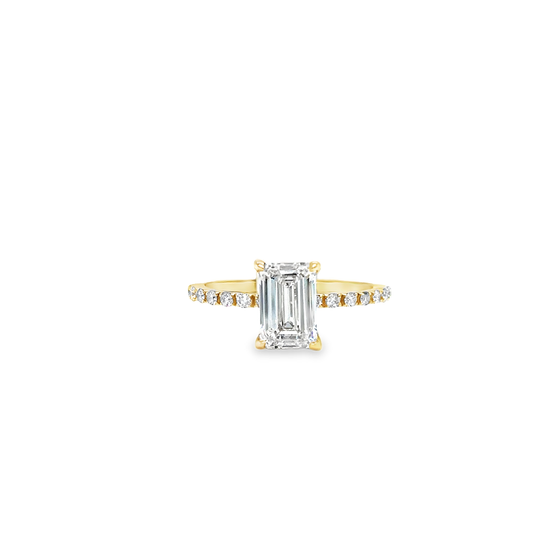 Eternal Emerald Ring