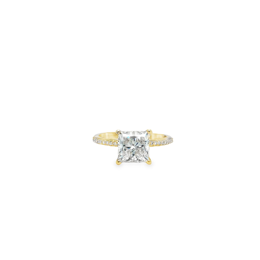 Tiara Spark Ring